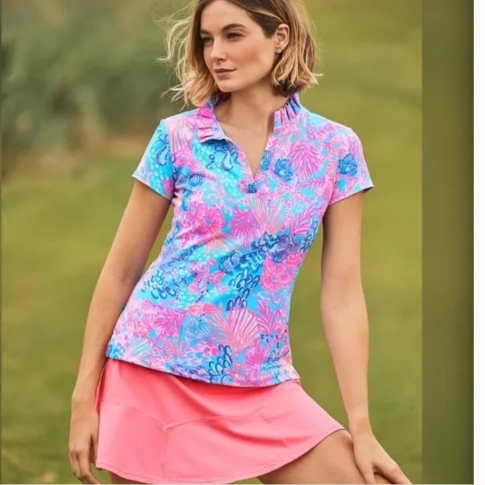 Lilly Pulitzer SPF50 Luxletic Corrine Skort in size large color Lilly's coral
